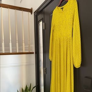 Zara maxi dress. Good condition. Size medium.